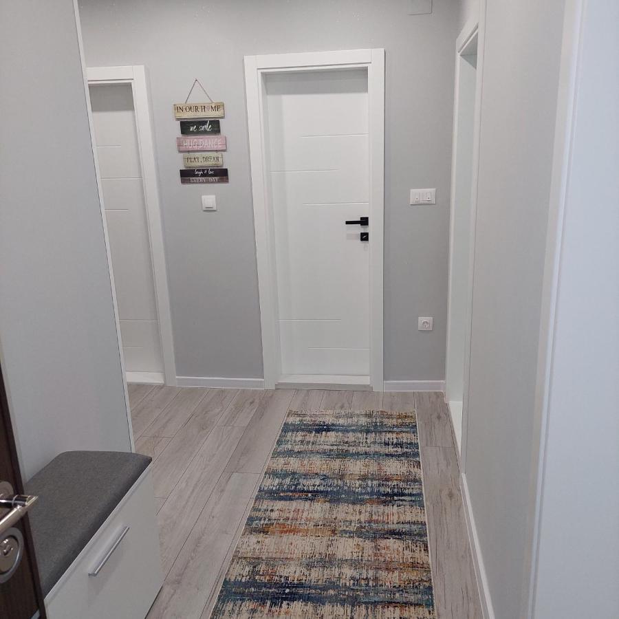 Big Delux Apartment モスタル エクステリア 写真