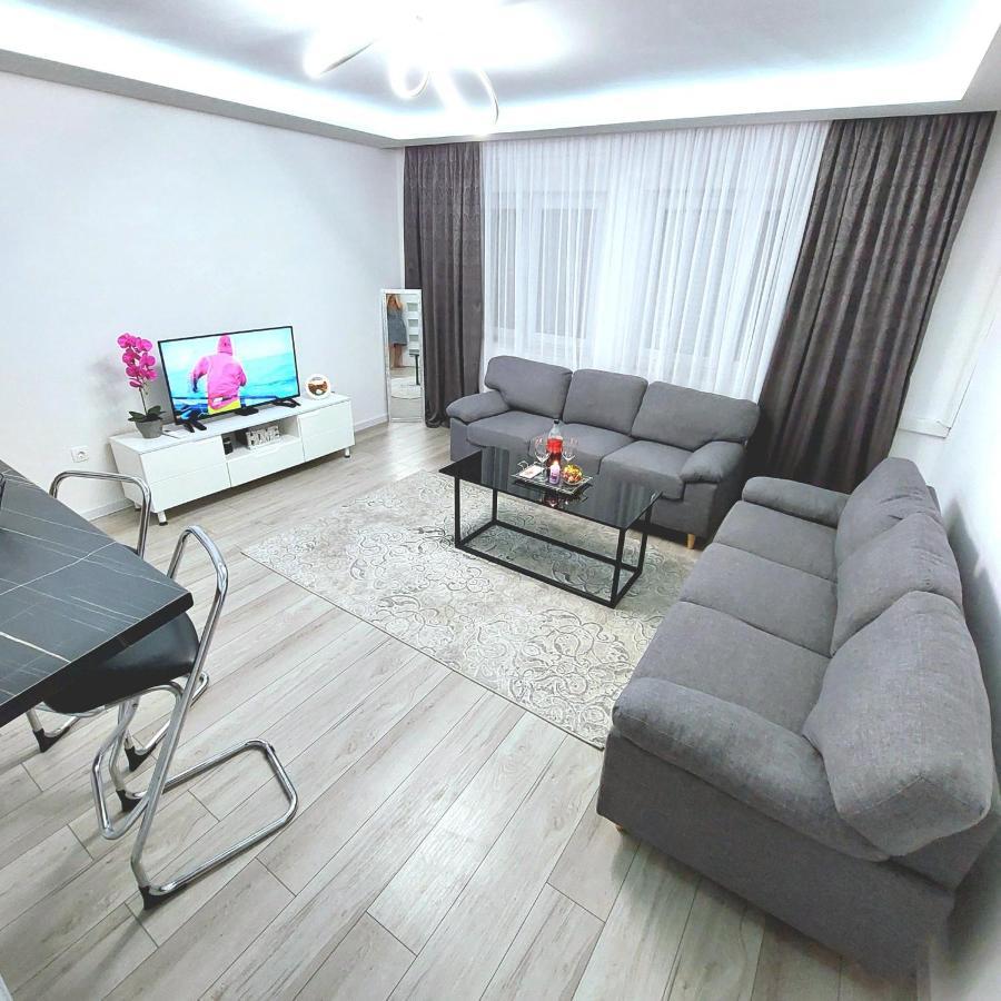 Big Delux Apartment モスタル エクステリア 写真